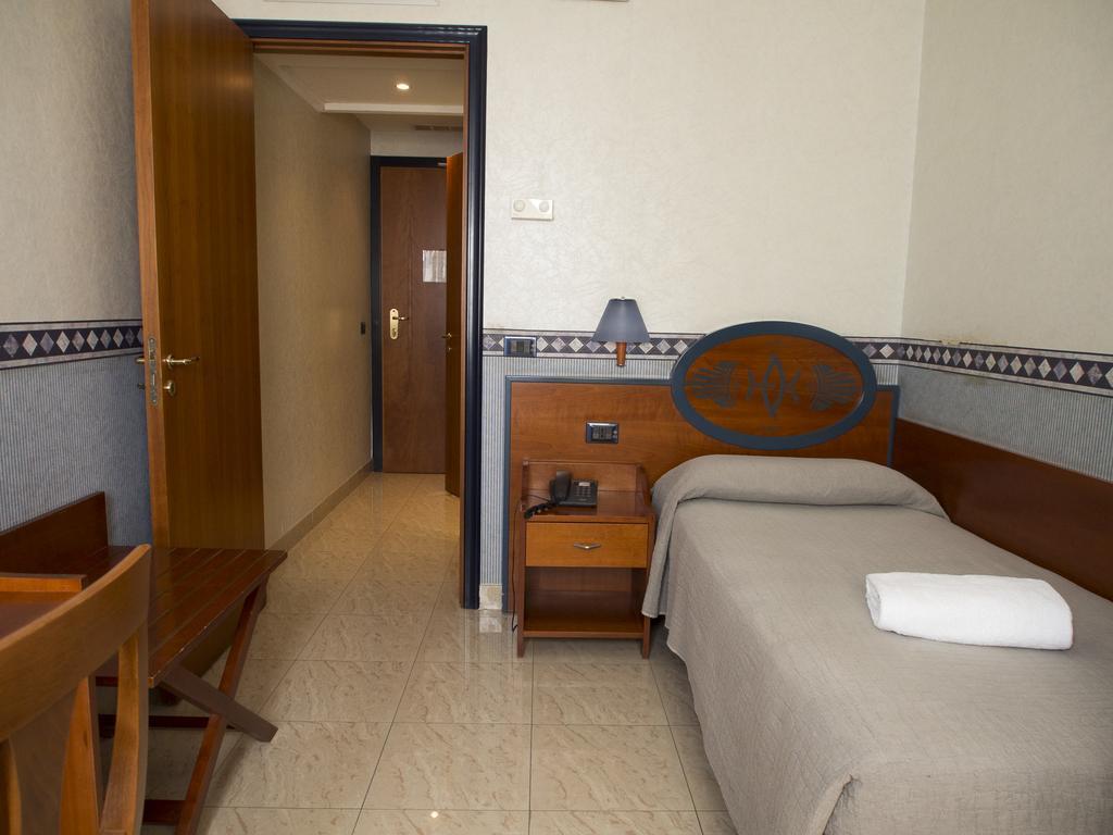 Hotel Kroma Ragusa Luaran gambar