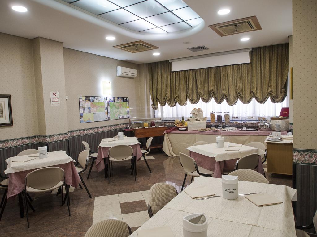 Hotel Kroma Ragusa Luaran gambar