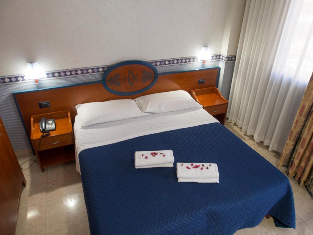 Hotel Kroma Ragusa Luaran gambar